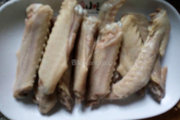 啤酒鸭翅的做法图解2