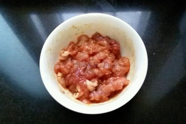 麻辣肉末米线的做法图解2