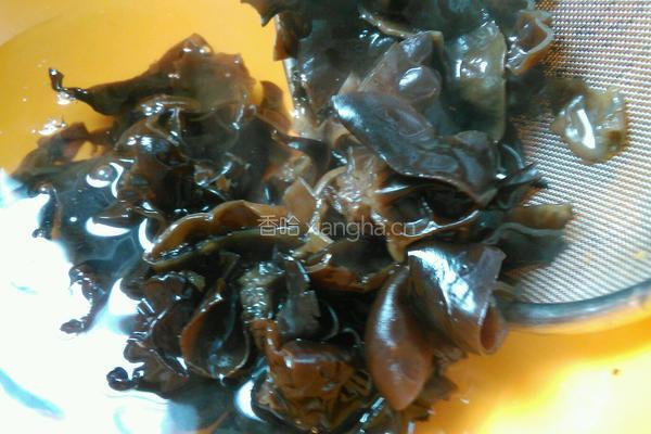 凉拌黑木耳金针菇（降血压的菜)的做法图解6