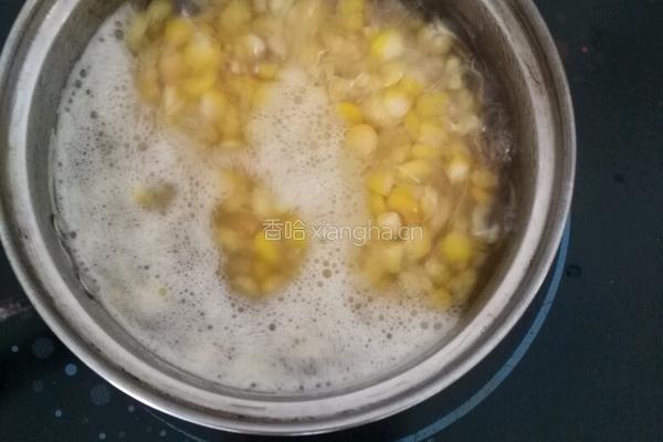 鸡蛋炒玉米的做法图解2