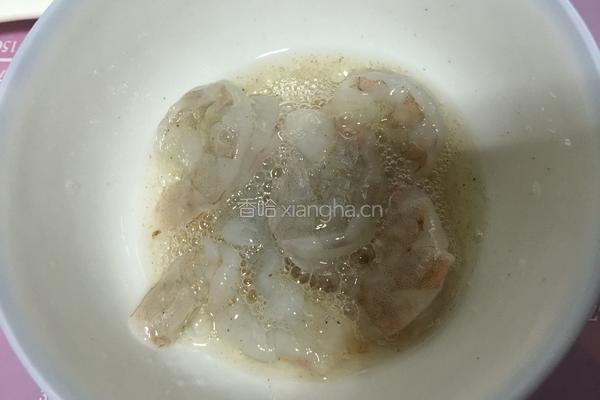 腰果炒虾仁的做法图解2