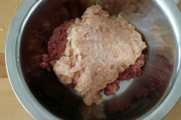 鸳鸯馅小馄饨的做法图解1
