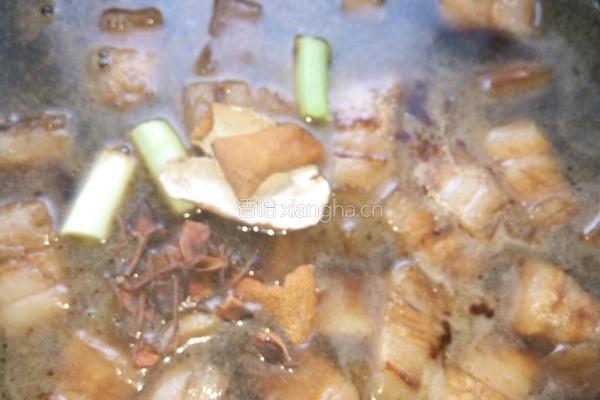红烧肉炖土豆的做法图解4