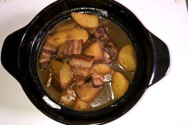 红烧肉炖土豆的做法图解8
