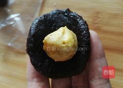 蛋黄酥的做法图解4