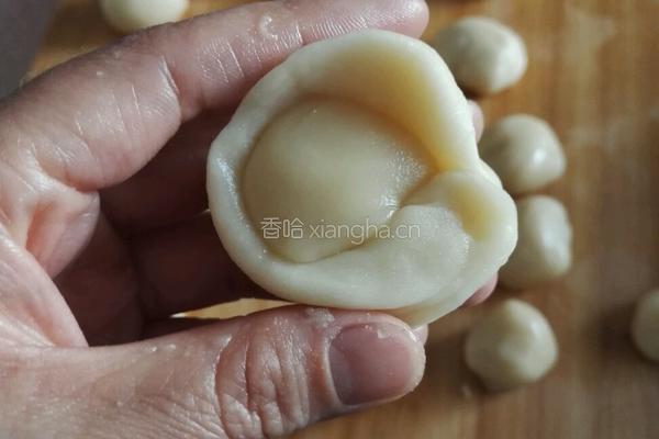 蛋黄酥的做法图解6