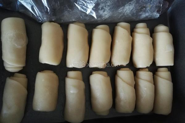 蛋黄酥的做法图解9