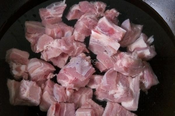蕃茄扁尖冬瓜排骨汤的做法图解1