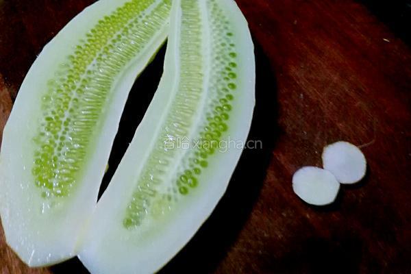 酱香黄瓜(夏天的美味)的做法图解2