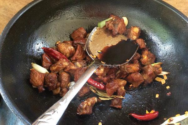 土豆炖牛腩的做法图解13