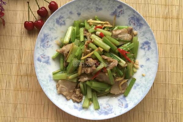 芹菜炒肉片的做法图解9