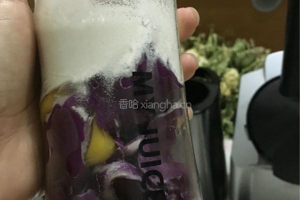自创五彩春卷的做法图解1