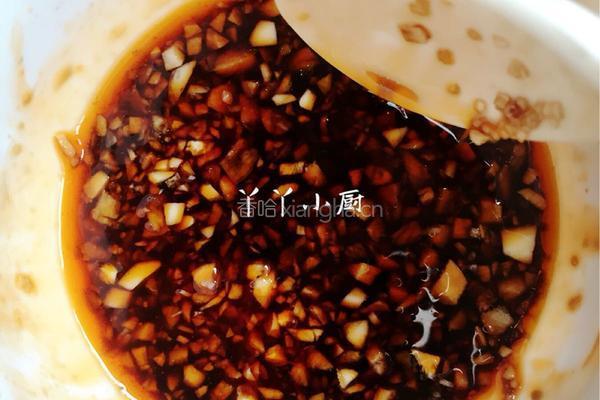 凉拌黄豆芽的做法图解2