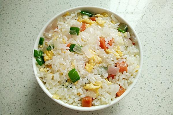 洋葱火腿炒饭的做法图解9