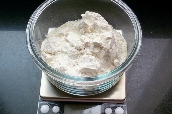 自制凉皮的做法图解1