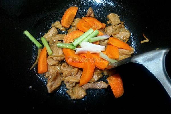 腐竹炒肉的做法图解5