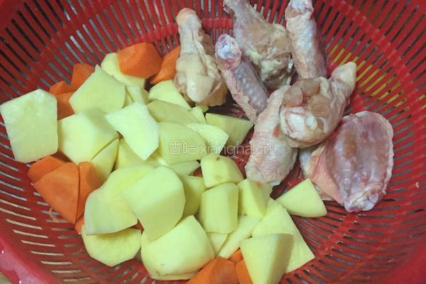 鸡肉咖喱的做法图解1