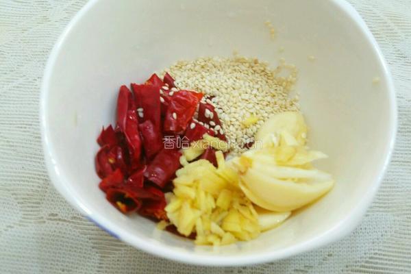 咸鱼炒豆角的做法图解7