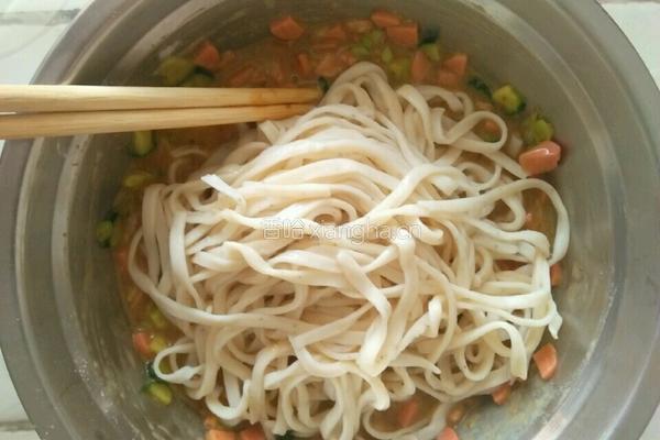 香煎面条的做法图解3