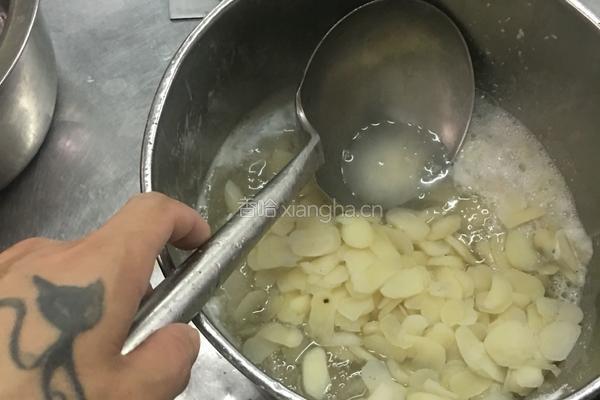 点心糕点：桂花马蹄糕的做法图解6