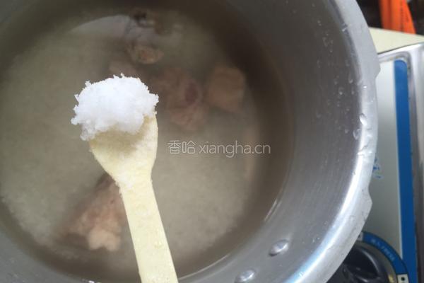 排骨青菜粥的做法图解4