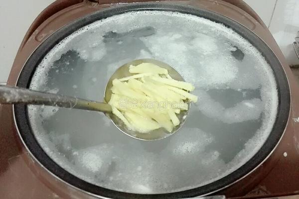 皮蛋瘦肉粥的做法图解10