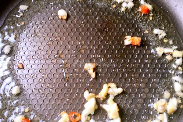 尖椒炒鸡肉的做法图解3