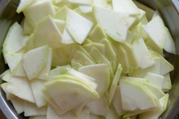 牛肉炒茭瓜的做法图解4