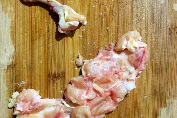 照烧鸡翅根大口饭团的做法图解1