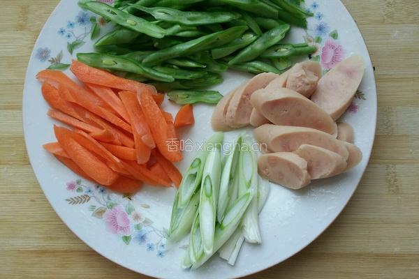 素炒面饼的做法图解1