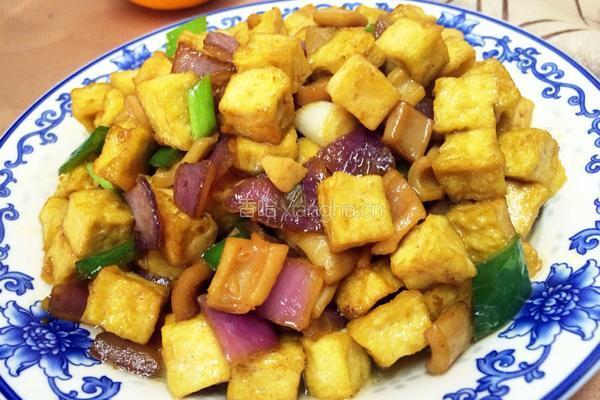 鱿鱼豆腐丁的做法图解12