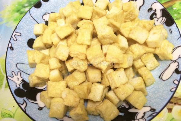 鱿鱼豆腐丁的做法图解5