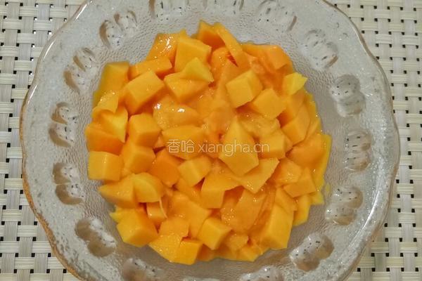 火龙果芒果酸奶冰棒的做法图解2