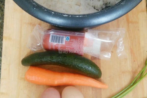 杂蔬炒饭的做法图解1