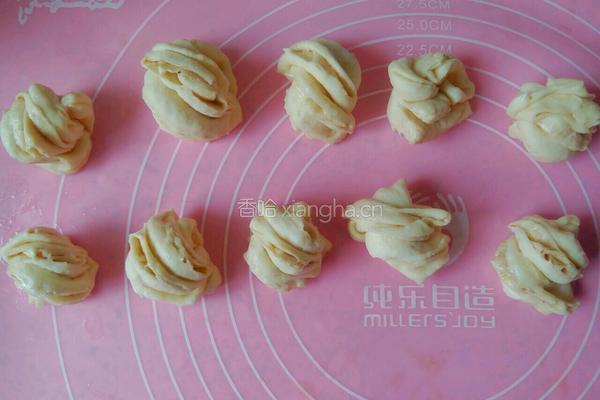 椒盐小花卷的做法图解15