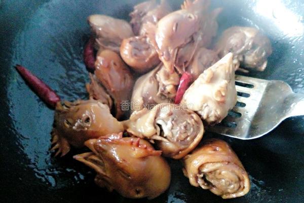 卤鸡头的做法图解8