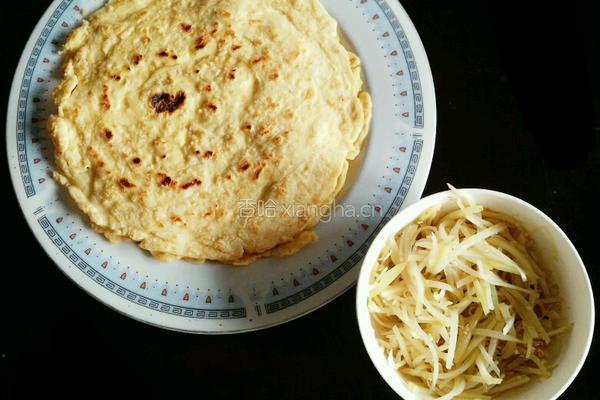 土豆丝燕麦蛋饼卷的做法图解9