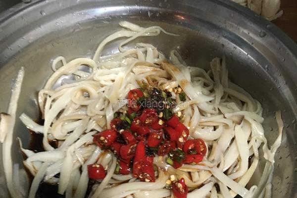 手撕凉拌杏鲍菇的做法图解5