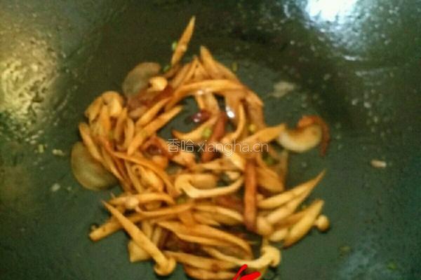 胡油海鲜菇的做法图解4