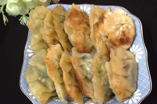 生煎韭菜饺子的做法图解9