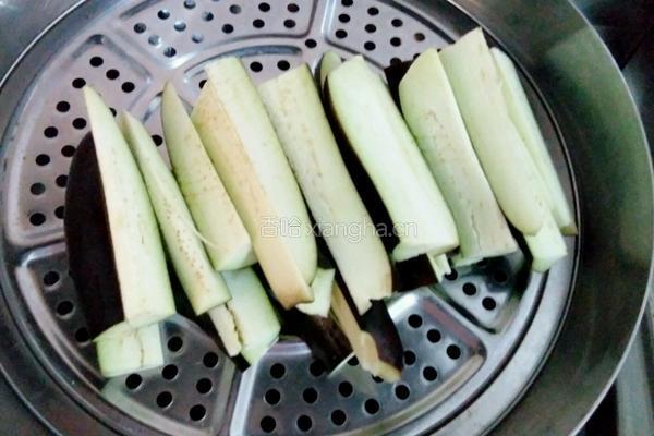 凉拌茄子的做法图解2