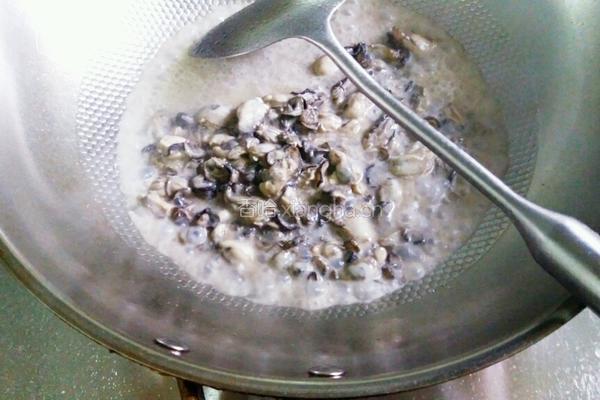 蛤蜊煎蛋的做法图解4