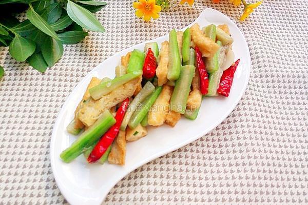 油条烩丝瓜的做法图解14