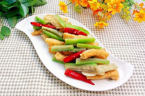 油条烩丝瓜的做法图解15