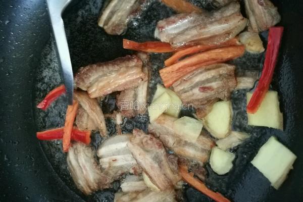 蒜苔回锅肉的做法图解6