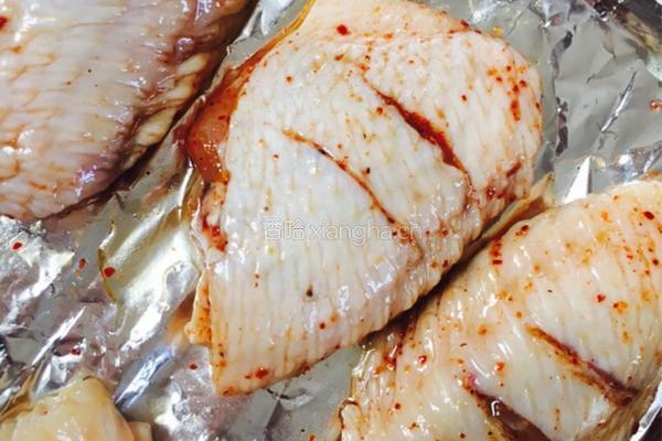 烤箱版烤鸡翅（蜂蜜/烧烤）的做法图解1