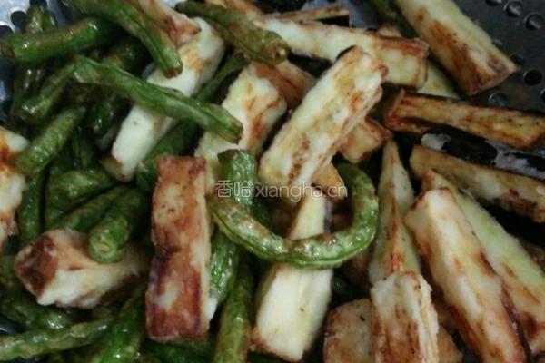 干煸茄子豆角的做法图解4