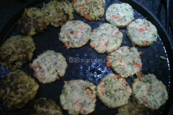 槐花粗粮烙饼的做法图解10