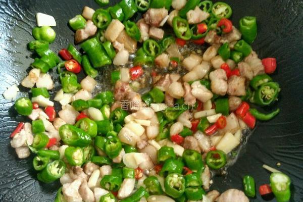 肉炒毛豆的做法图解6