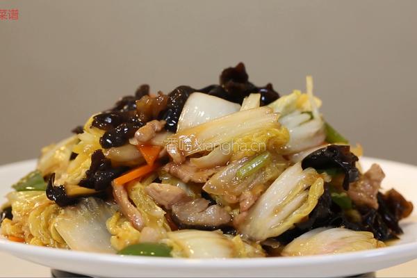 白菜木耳炒肉的做法图解10